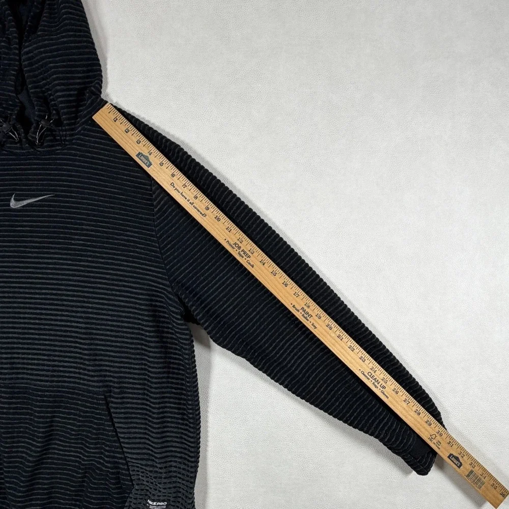 Nike pro therma